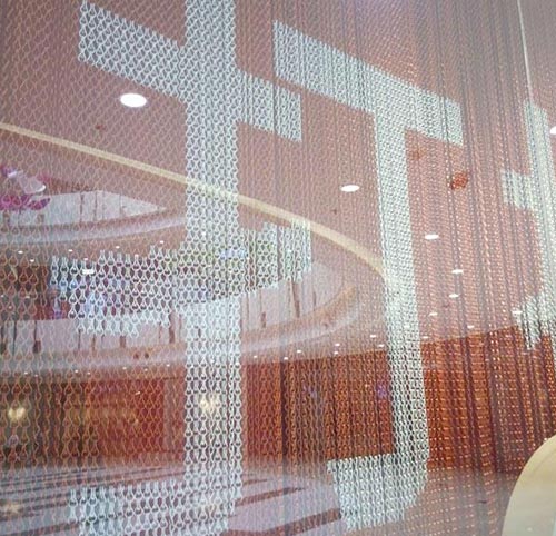 Yuhua Wanda Square PULL&BEAR Menswear Shop — Chain Link Curtain